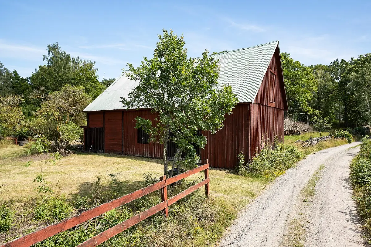 19th-century-manor-south-east-sweden-cheapscandihomes