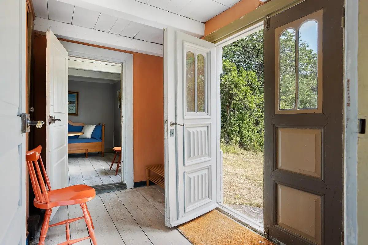 19th-century-manor-south-east-sweden-cheapscandihomes