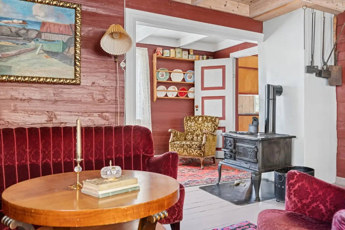 19th-century-riverside-home-south-norway-cheapscandihomes