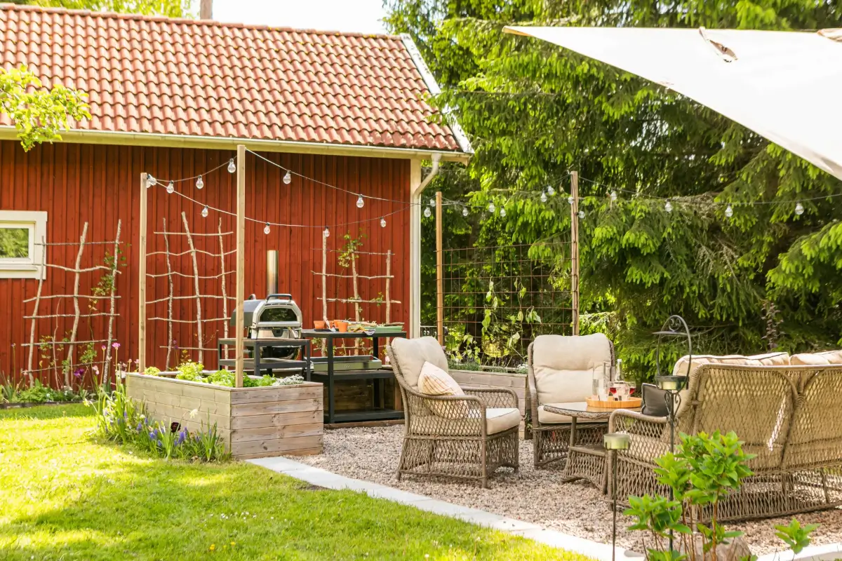 cozy-1930s-house-guest-houses-south-central-sweden-cheapscandihomes