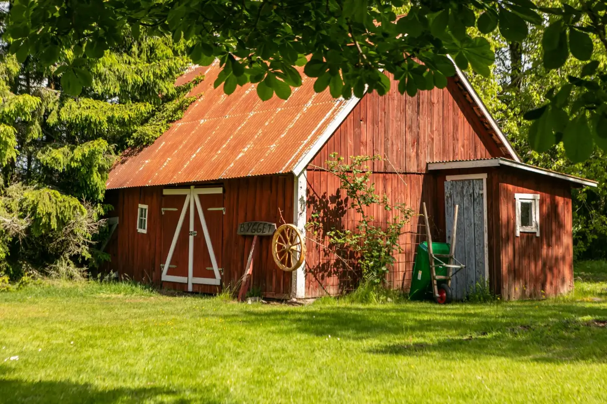cozy-1930s-house-guest-houses-south-central-sweden-cheapscandihomes