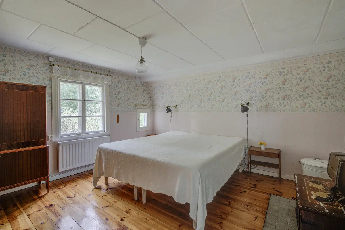 cozy-country-house-central-east-sweden-cheapscandihomes