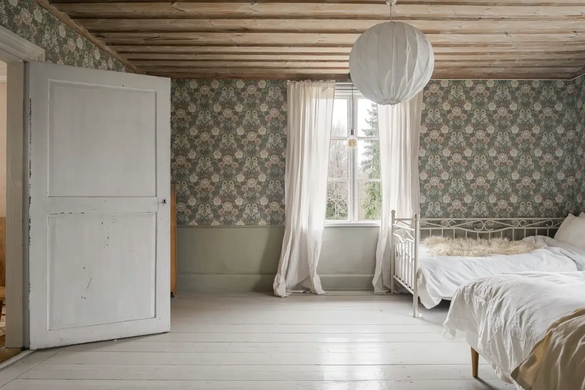 early-20th-century-croft-sörmland-central-east-sweden-cheapscandihomes