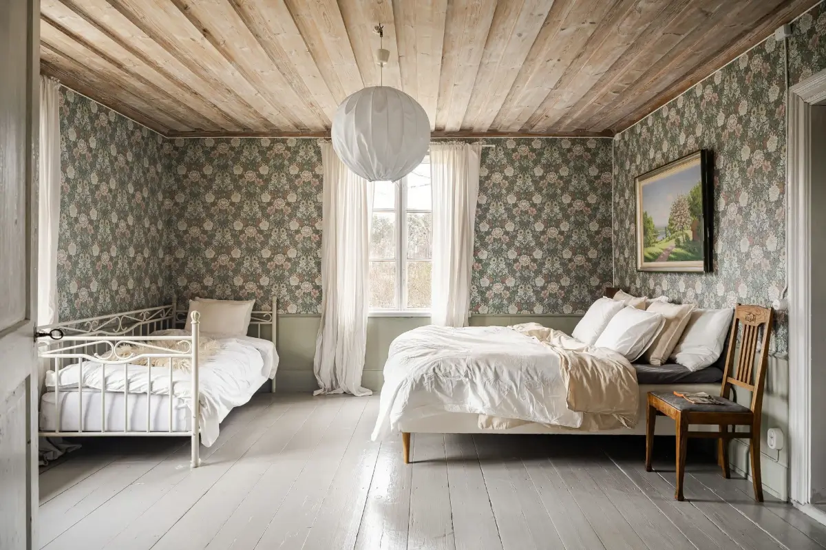early-20th-century-croft-sörmland-central-east-sweden-cheapscandihomes