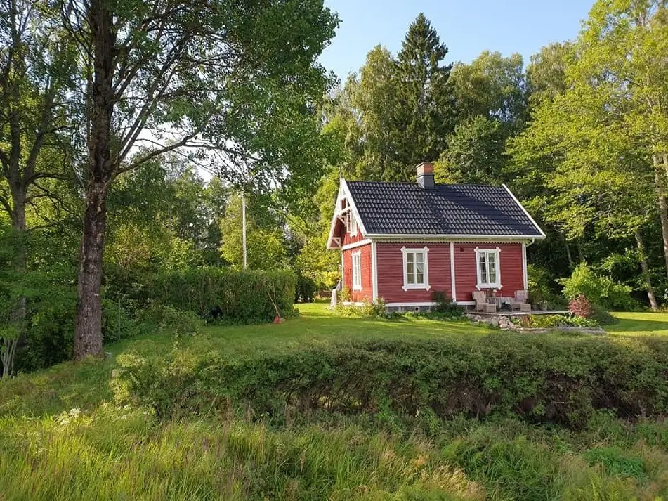 former-railway-guard-cottage-central-west-sweden-cheapscandihomes
