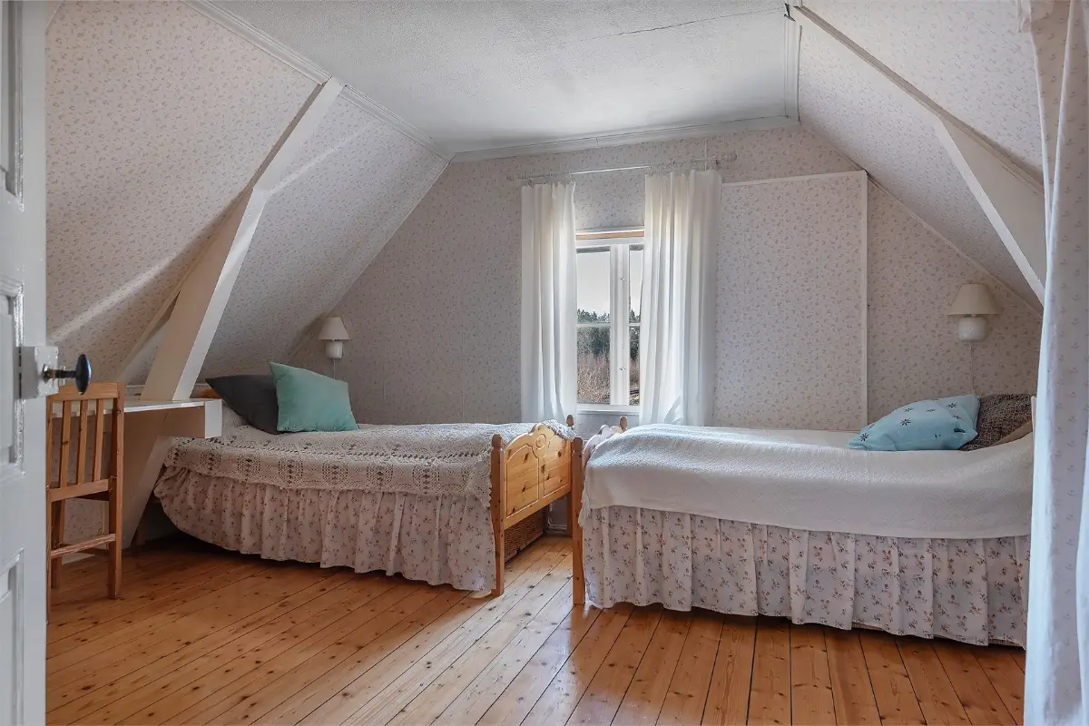 former-railway-guard-cottage-central-west-sweden-cheapscandihomes