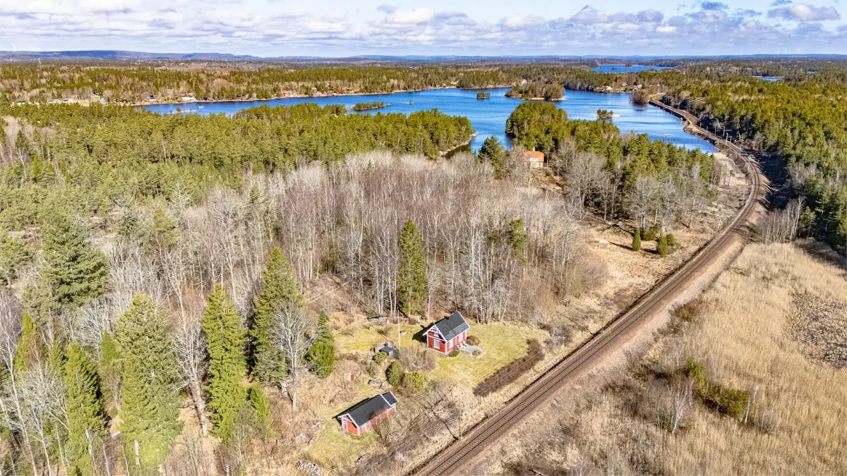 former-railway-guard-cottage-central-west-sweden-cheapscandihomes