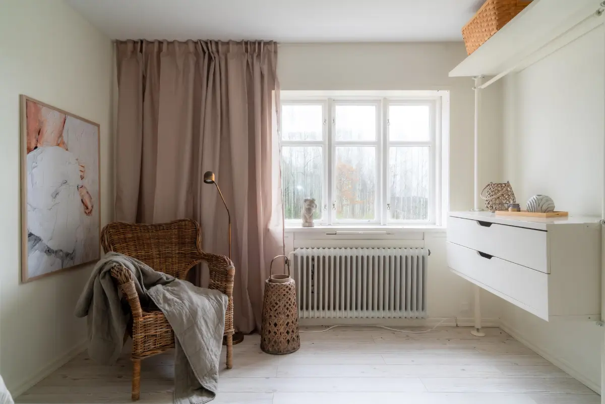 renovated-country-house-with-guest-apartment-central-sweden-cheapscandihomes