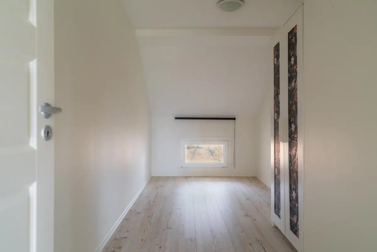 renovated-country-house-with-guest-apartment-central-sweden-cheapscandihomes