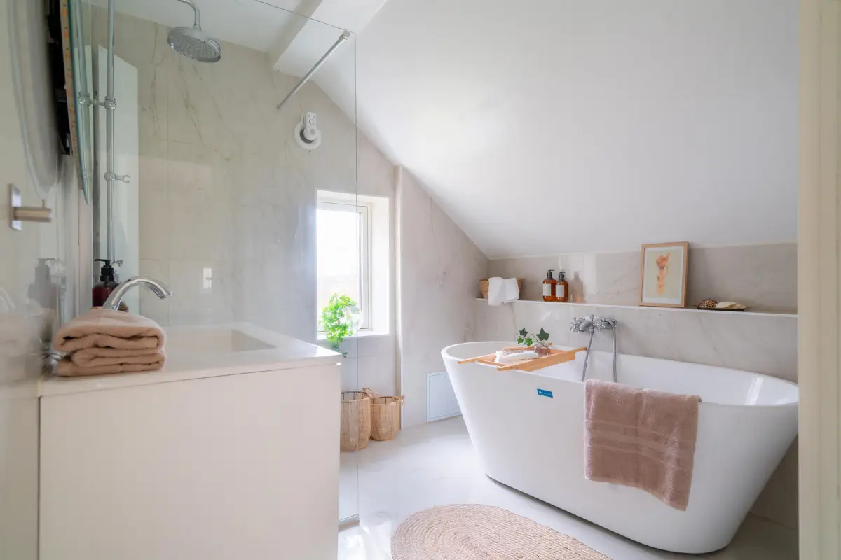 renovated-country-house-with-guest-apartment-central-sweden-cheapscandihomes