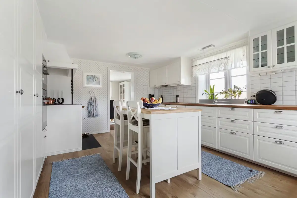 renovated-small-horse-farm-south-west-sweden-cheapscandihomes