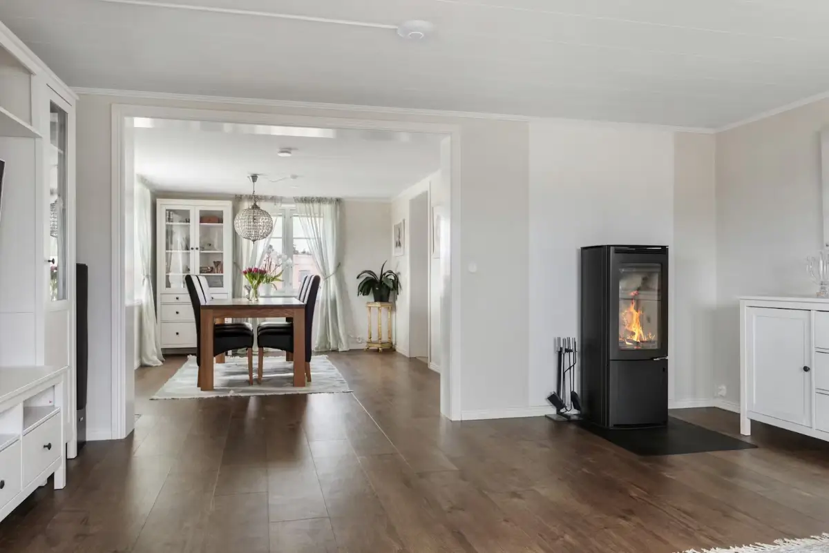 renovated-small-horse-farm-south-west-sweden-cheapscandihomes