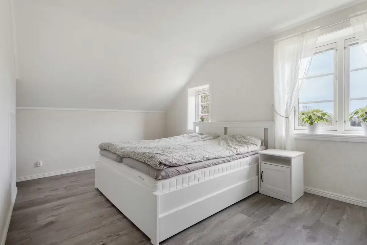 renovated-small-horse-farm-south-west-sweden-cheapscandihomes