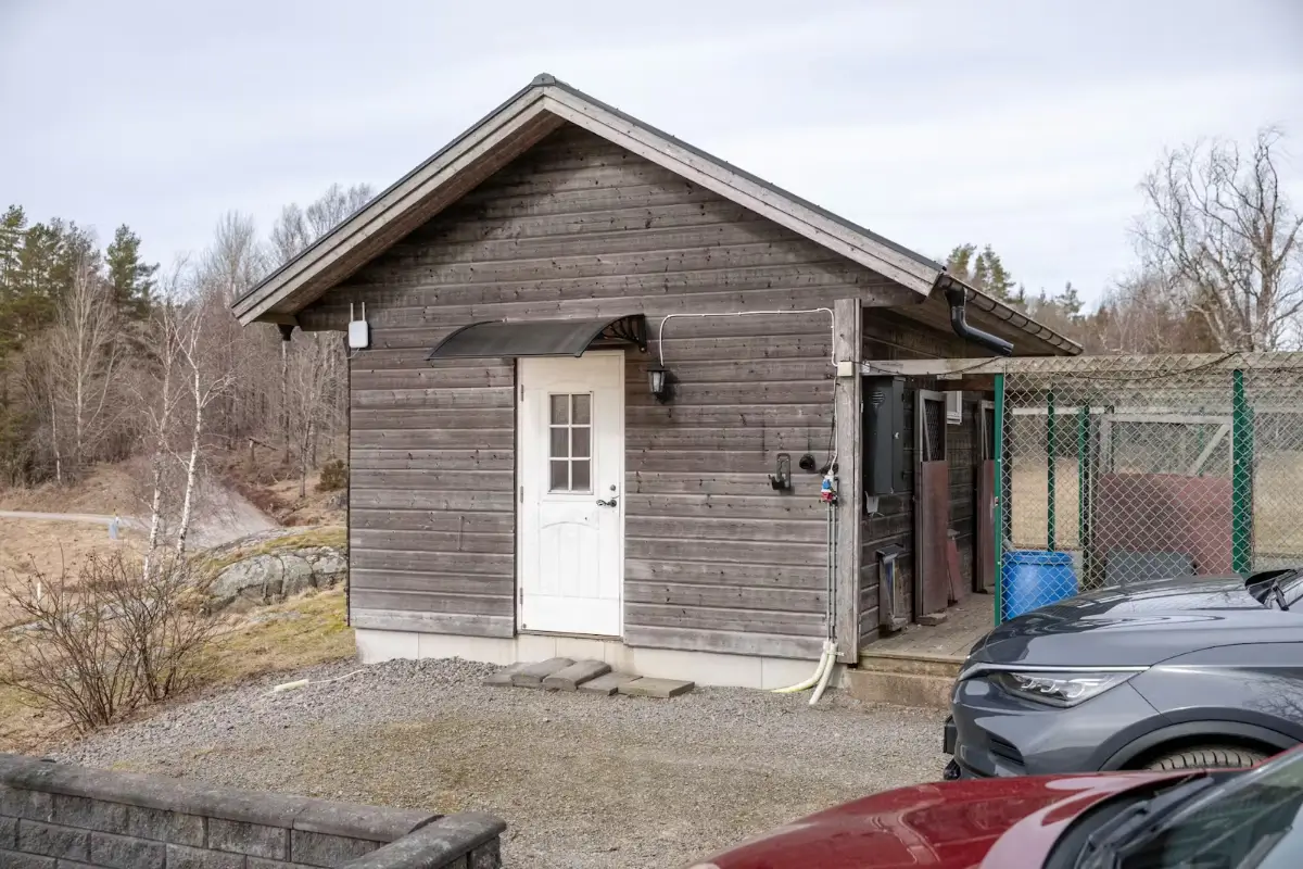 renovated-small-horse-farm-south-west-sweden-cheapscandihomes