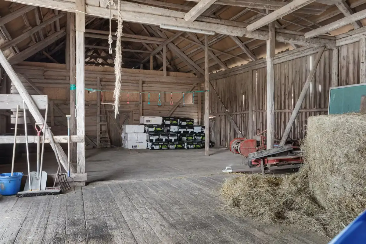 renovated-small-horse-farm-south-west-sweden-cheapscandihomes