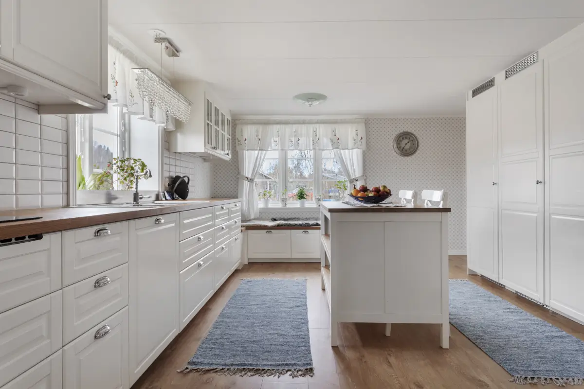 renovated-small-horse-farm-south-west-sweden-cheapscandihomes