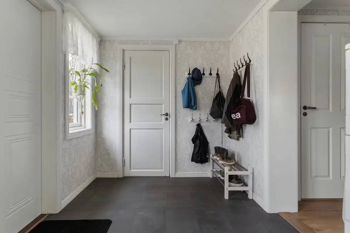 renovated-small-horse-farm-south-west-sweden-cheapscandihomes