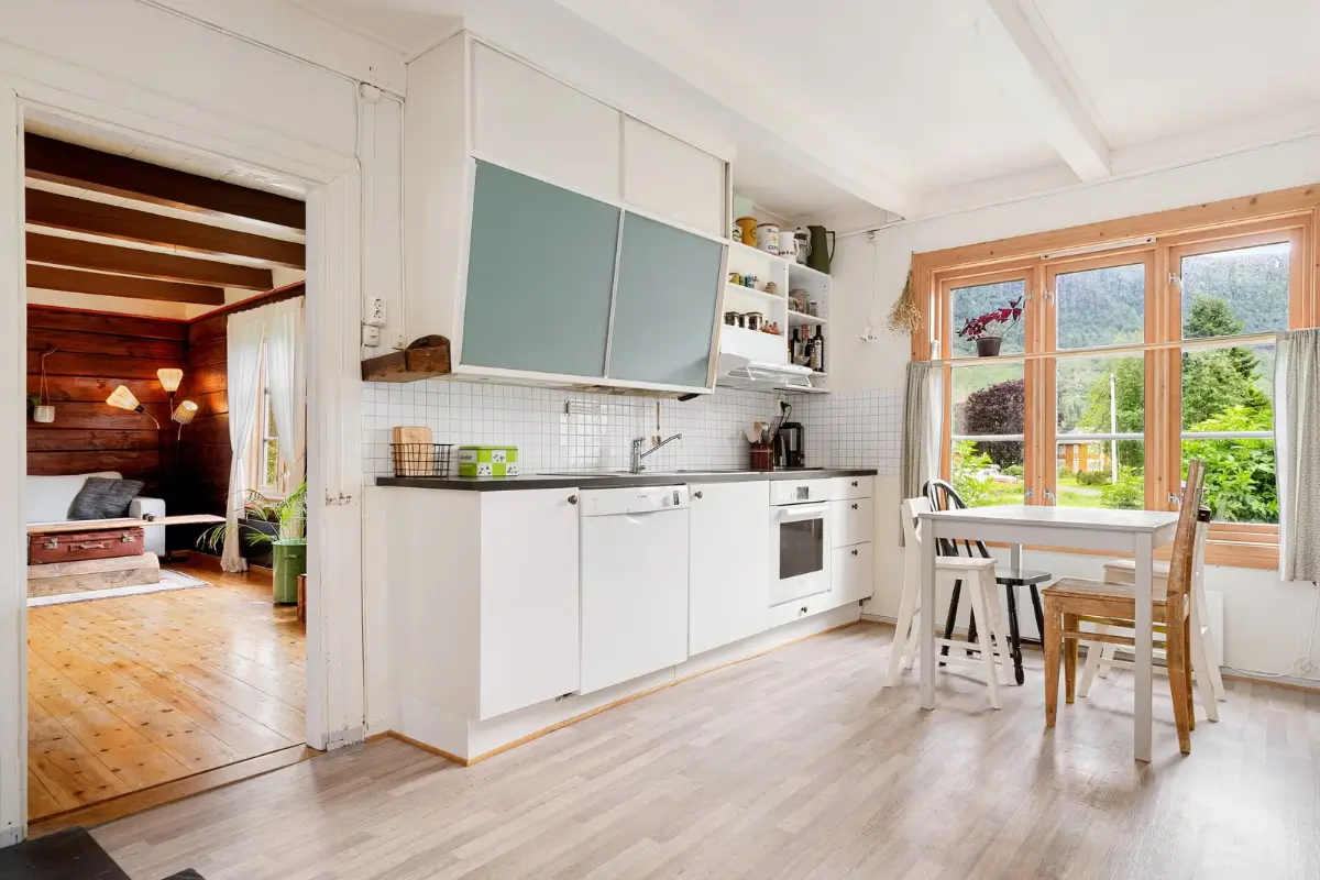 small-farm-west-norway-cheapscandihomes