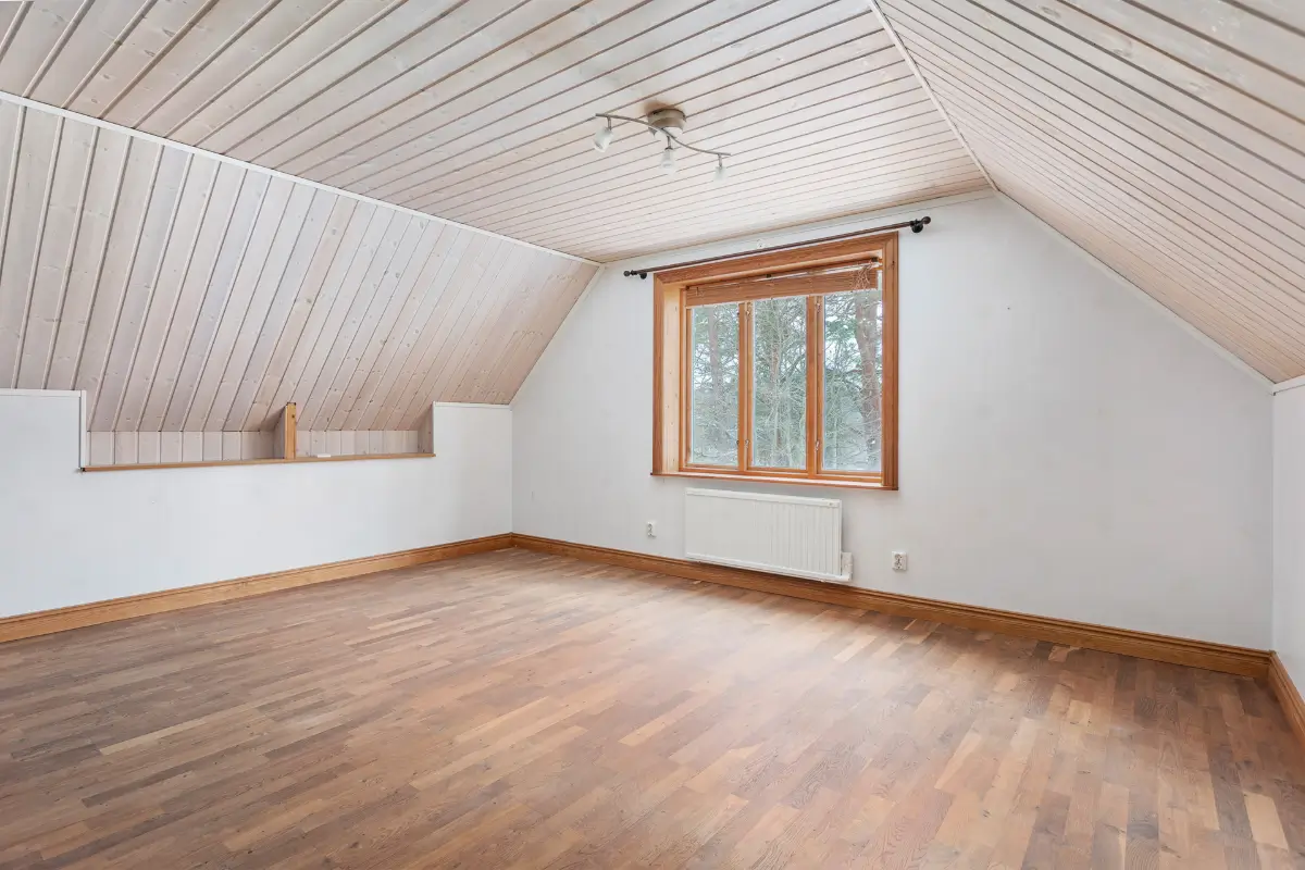 spacious-1940s-home-south-east-coast-sweden-cheapscandihomes