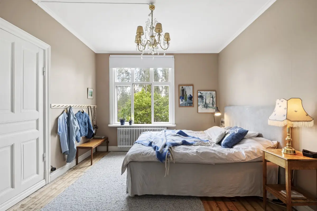 spacious-renovated-turn-of-the-century-house-central-sweden-cheapscandihomes