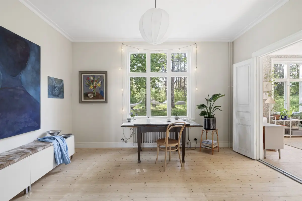 spacious-renovated-turn-of-the-century-house-central-sweden-cheapscandihomes