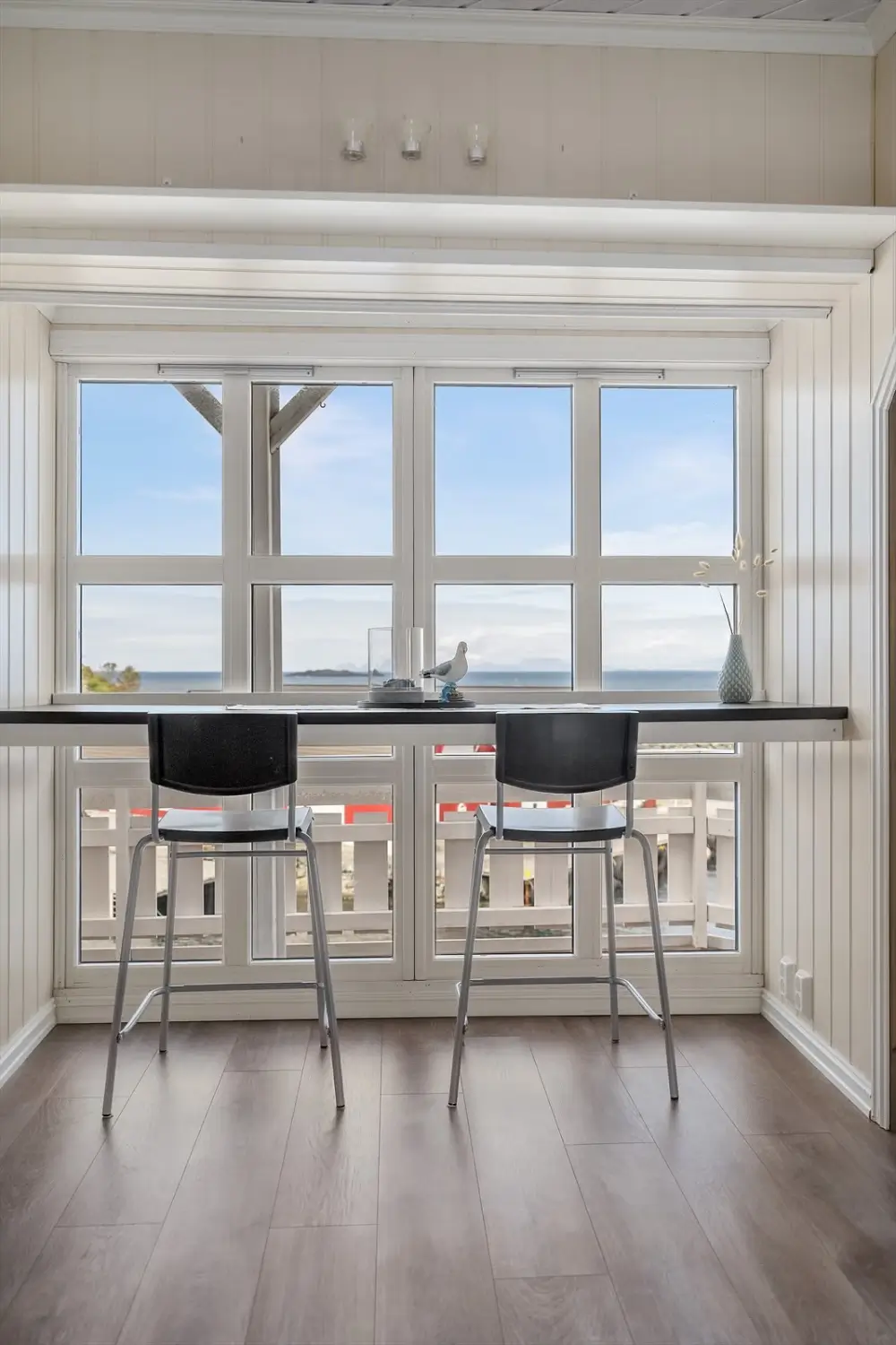 three-bedroom-coastal-home-norwegian-island-cheapscandihomes