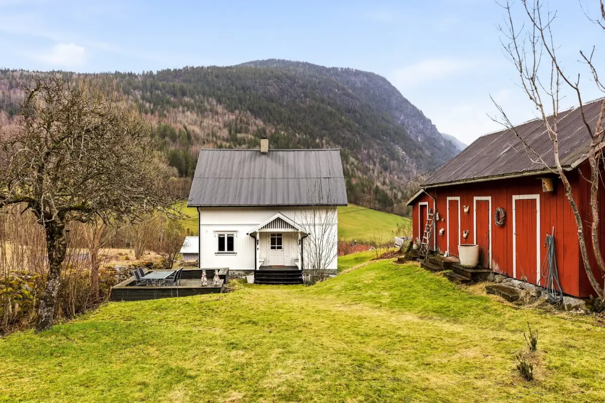 two-bedroom-1940s-house-south-norway-cheapscandihomes