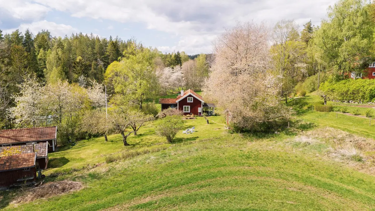 19th-century-croft-guest-houses-east-coast-south-sweden-cheapscandihomes