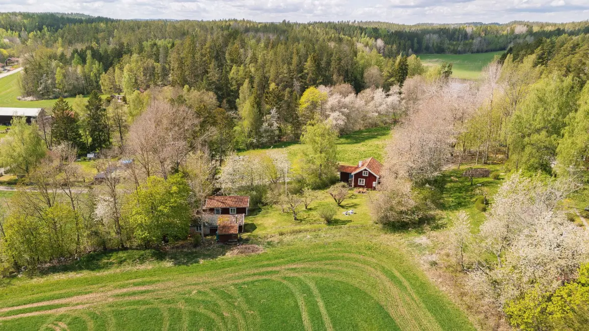 19th-century-croft-guest-houses-east-coast-south-sweden-cheapscandihomes