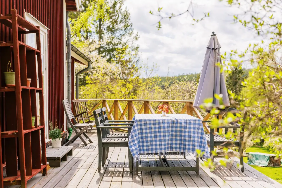 19th-century-croft-guest-houses-east-coast-south-sweden-cheapscandihomes