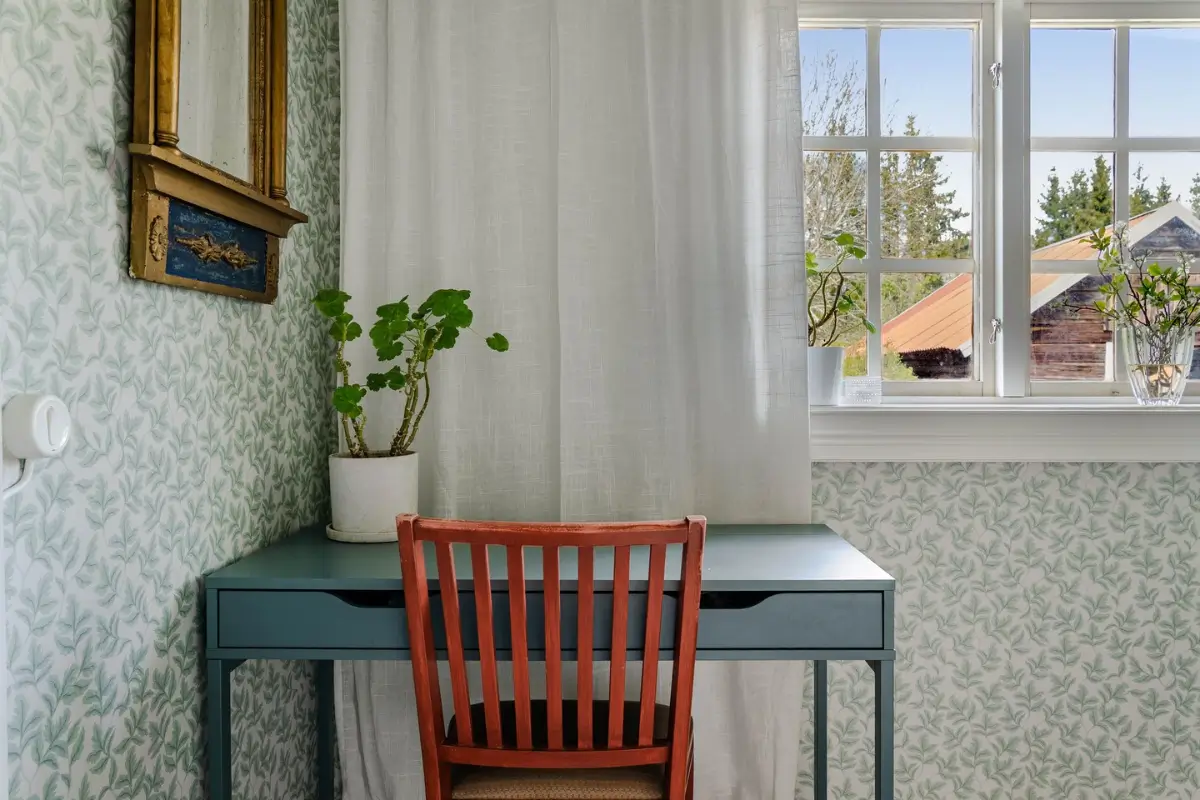 renovated-countryside-cottage-central-sweden-cheap-scandi-homes