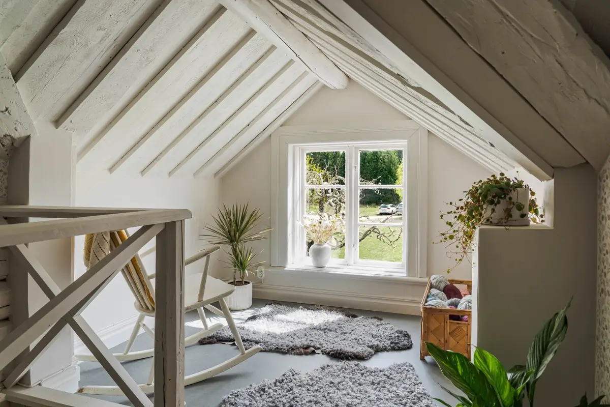 renovated-countryside-cottage-central-sweden-cheap-scandi-homes