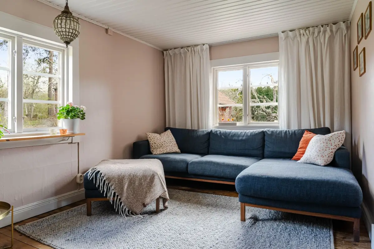 renovated-countryside-cottage-central-sweden-cheap-scandi-homes