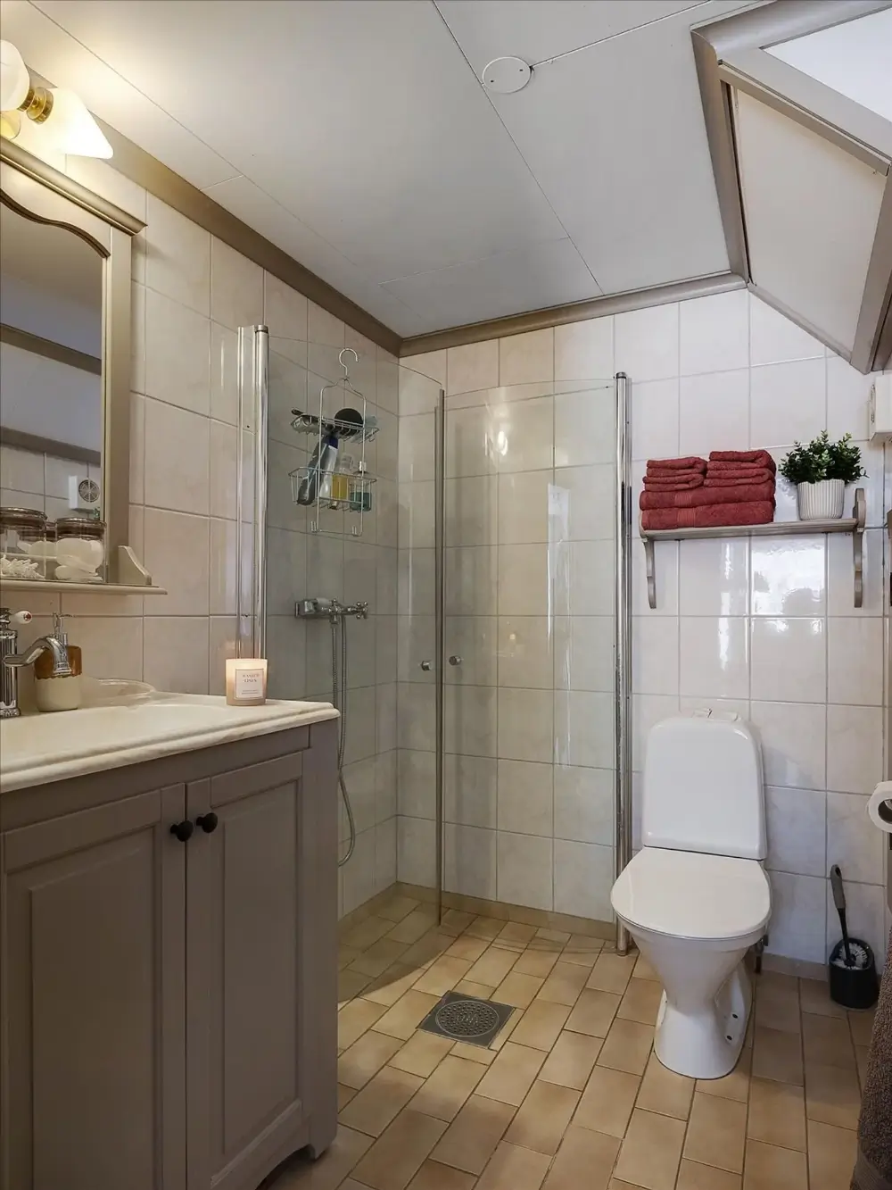 renovated-19th-century-home-south-west-sweden-cheapscandihomes