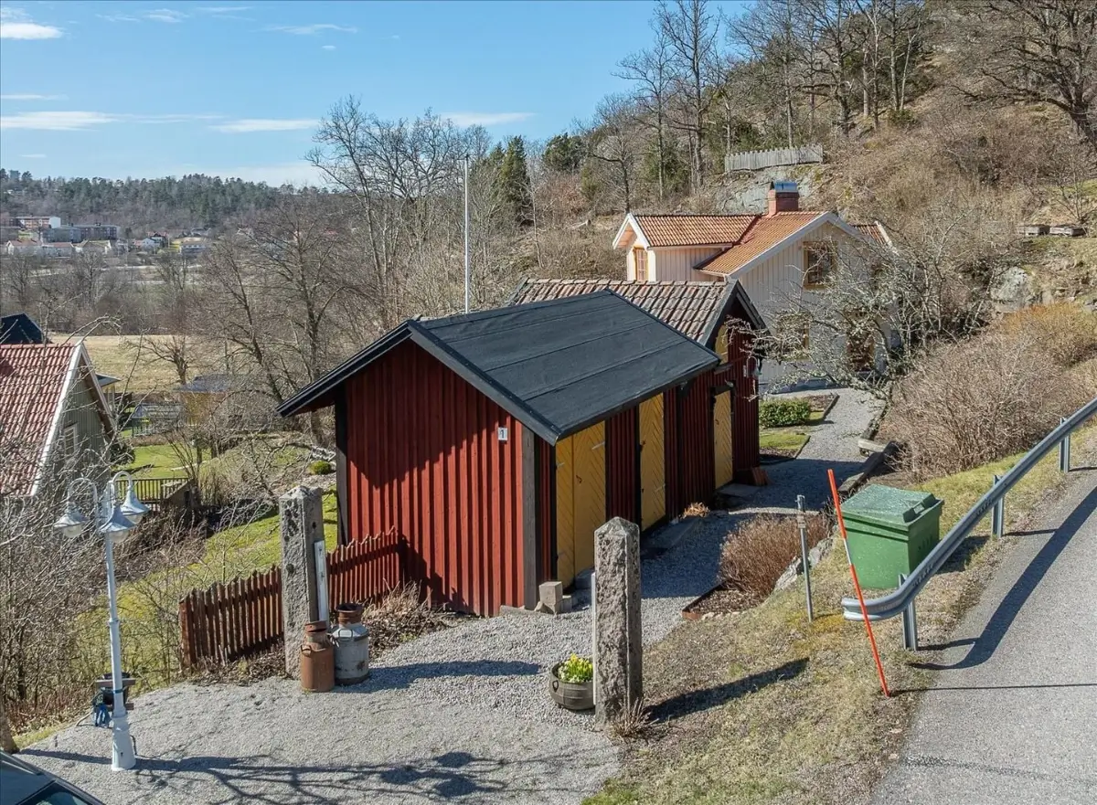 renovated-19th-century-home-south-west-sweden-cheapscandihomes