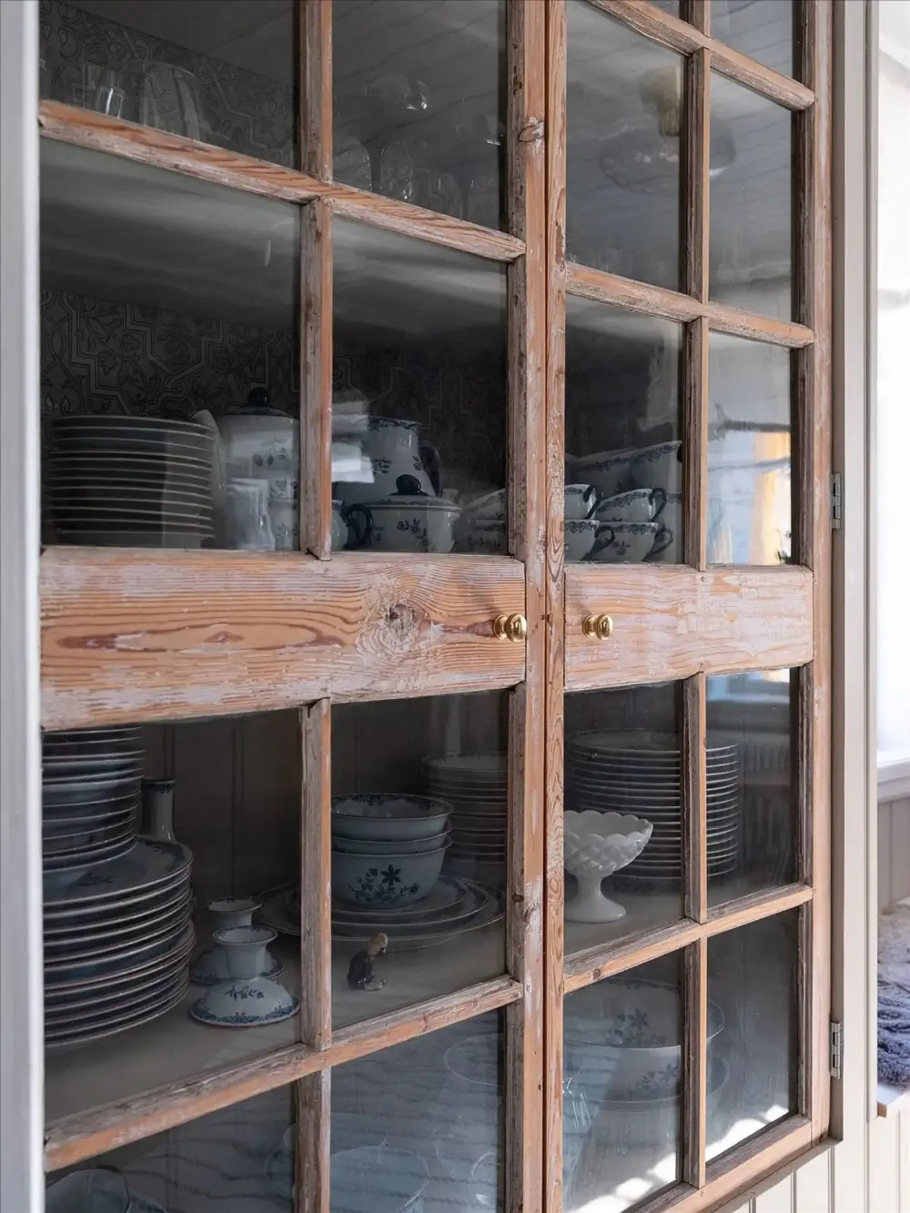 renovated-19th-century-home-south-west-sweden-cheapscandihomes