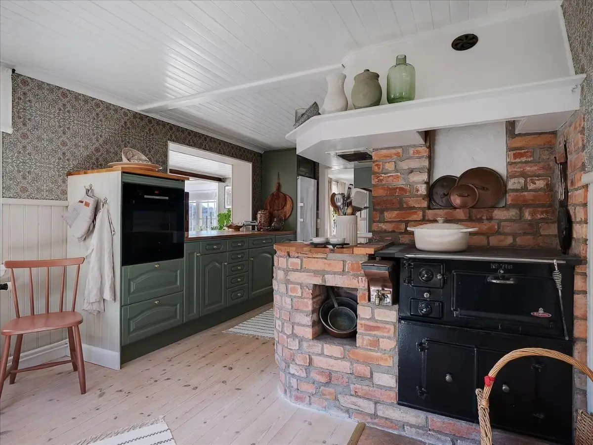 renovated-19th-century-home-south-west-sweden-cheapscandihomes