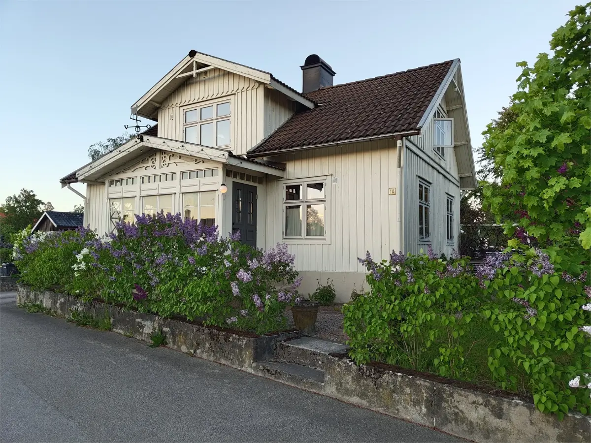 renovated-19th-century-home-swimming-pool-south-sweden-cheapscandihomes