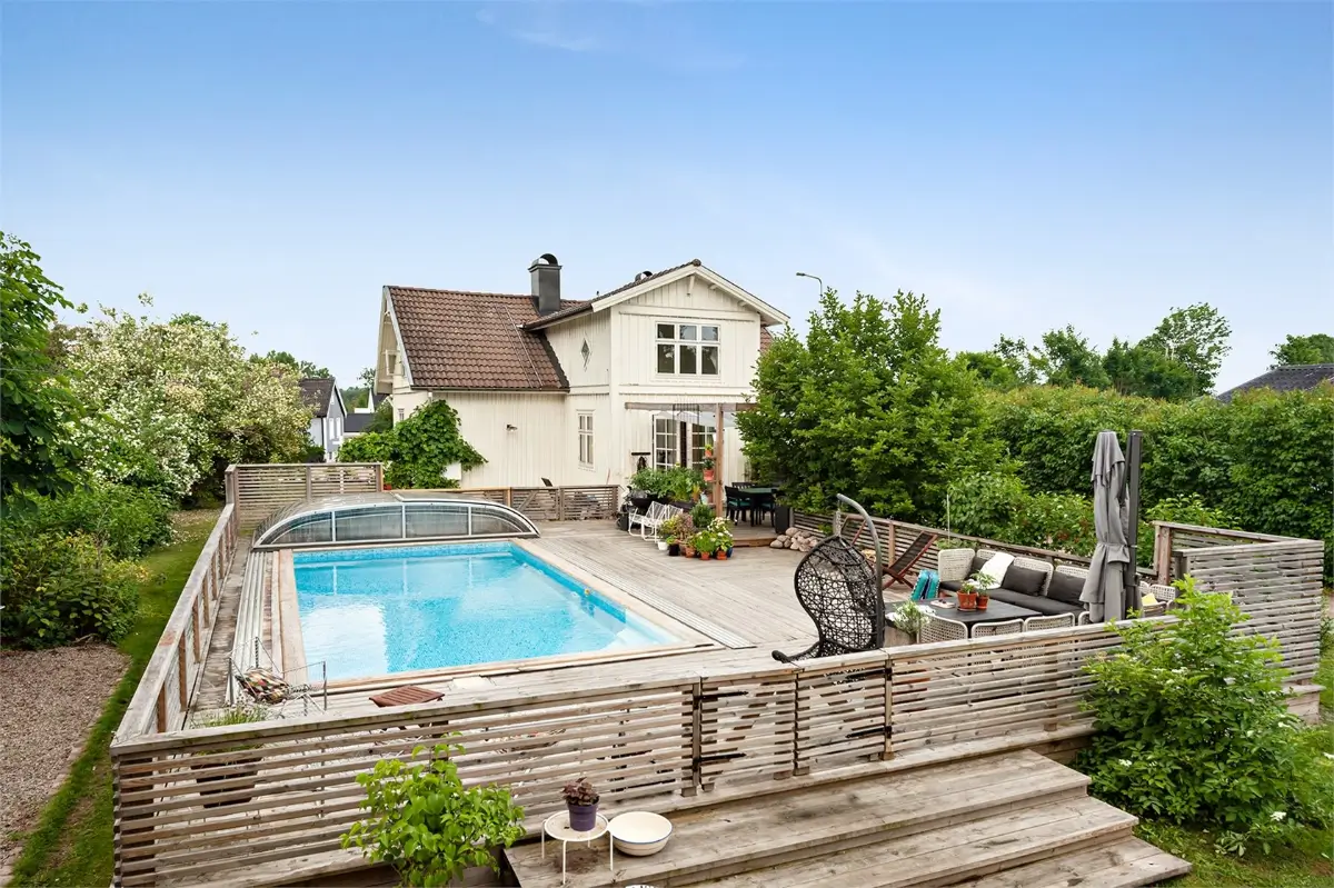 renovated-19th-century-home-swimming-pool-south-sweden-cheapscandihomes