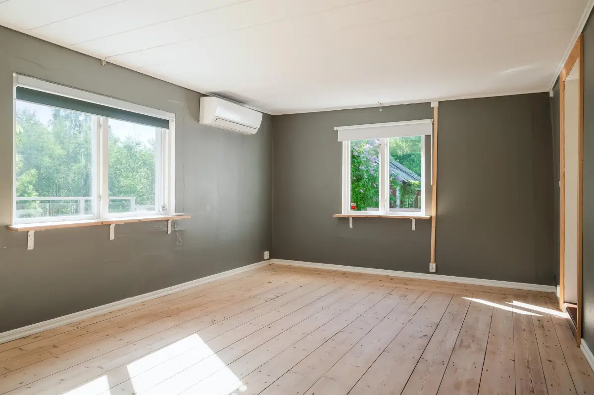 renovated-small-farm-varmland-central-sweden-cheapscandihomes