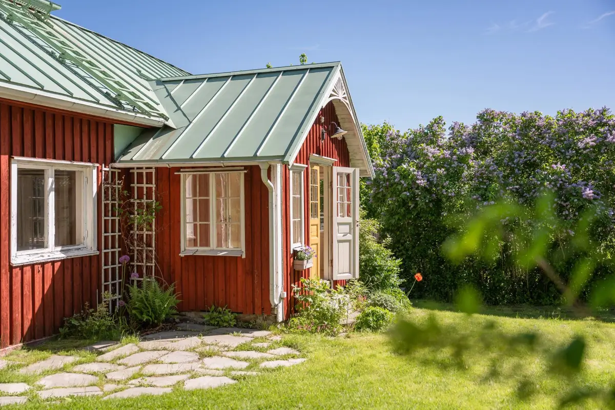 renovated-small-farm-varmland-central-sweden-cheapscandihomes