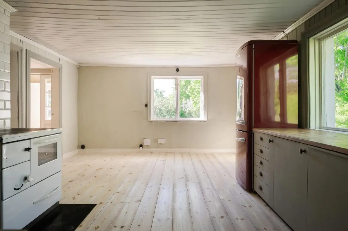 renovated-small-farm-varmland-central-sweden-cheapscandihomes