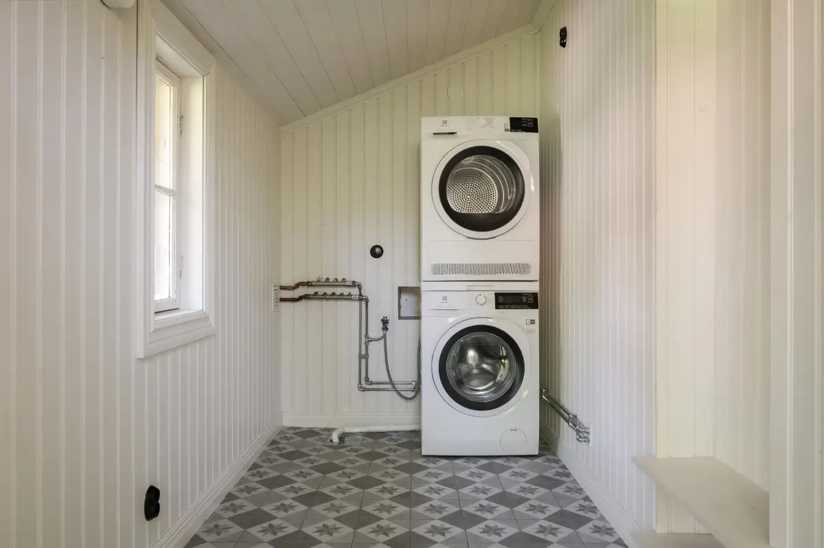 renovated-small-farm-varmland-central-sweden-cheapscandihomes